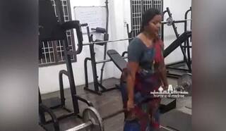 Viral News: 56 ਸਾਲ ਦੀ ਉਮਰ 'ਚ ਸਾੜੀ ਪਾ ਕੇ ਔਰਤ ਨੇ ਜਿੰਮ 'ਚ ਕੀਤਾ ਕਮਾਲ, ਲੋਕਾਂ ਨੇ ਕਿਹਾ ਜ਼ਿੰਦਾਬਾਦ, ਜ਼ਿੰਦਾਬਾਦ