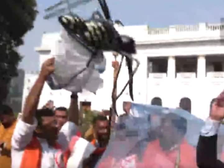 BJP Protests Over Rising Dengue Cases In Bengal With 'Giant Mosquito' Outside Assembly BJP Protests Over Rising Dengue Cases In Bengal With 'Giant Mosquito' Outside Assembly