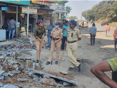 या पुलाची रचना चुकली असल्याचंदेखील एनएचएआयने मान्य केलं आहे.