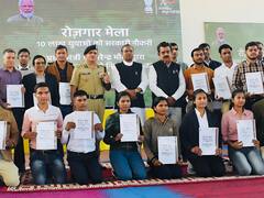 इंदौरः रोजगार मेले में 71 हजार युवाओं को मिली नौकरी, मंत्री फग्गन सिंह ने बांटा नियुक्ति पत्र