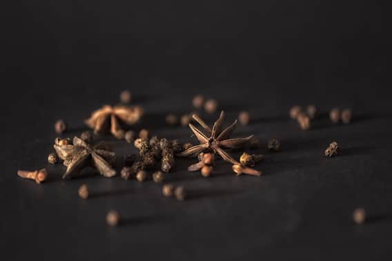 Home Remedy: Know the special benefits of using black pepper! Home Remedy: Know the special benefits of using black pepper!