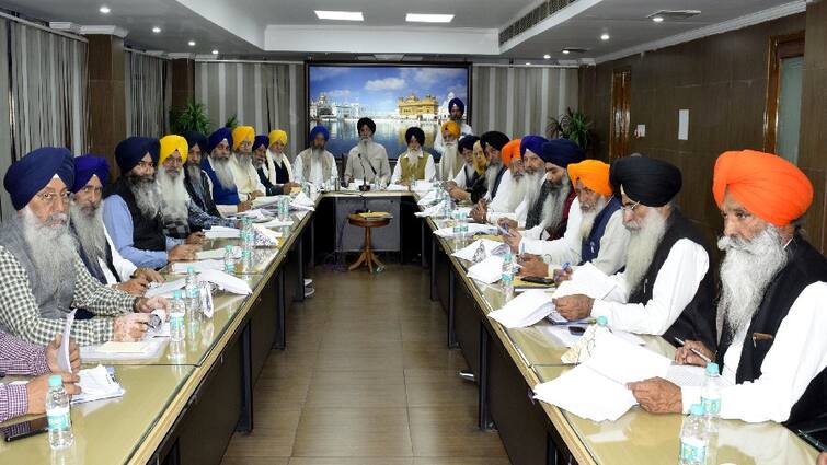Shiromani Committee outlined a nationwide signature campaign for the release of the Bandi Singh ਸ਼੍ਰੋਮਣੀ ਕਮੇਟੀ ਨੇ ਬੰਦੀ ਸਿੰਘਾਂ ਦੀ ਰਿਹਾਈ ਲਈ ਦੇਸ਼ ਵਿਆਪੀ ਦਸਤਖ਼ਤੀ ਮੁਹਿੰਮ ਦੀ ਰੂਪ ਰੇਖਾ ਉਲੀਕੀ