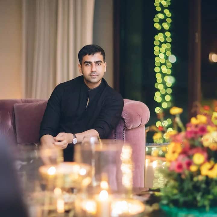 फिर जब वो 18 साल के हुए तो उन्होंने भाई के साथ कंपनी शुरू की. बता दें कि ये जानकारी खुद निखिल कामत ने अप्रैल 2021 में 'ह्यूमंस ऑफ बॉम्बे' को बताई थीं.