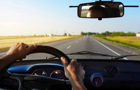 Car Driving Rules: Keep these things in mind while changing lanes on the highway, otherwise accident may happen Car Driving Rules: ਹਾਈਵੇਅ 'ਤੇ ਲੇਨ ਬਦਲਦੇ ਸਮੇਂ ਇਨ੍ਹਾਂ ਗੱਲਾਂ ਦਾ ਧਿਆਨ ਰੱਖੋ, ਨਹੀਂ ਤਾਂ ਹੋ ਸਕਦਾ ਹਾਦਸਾ