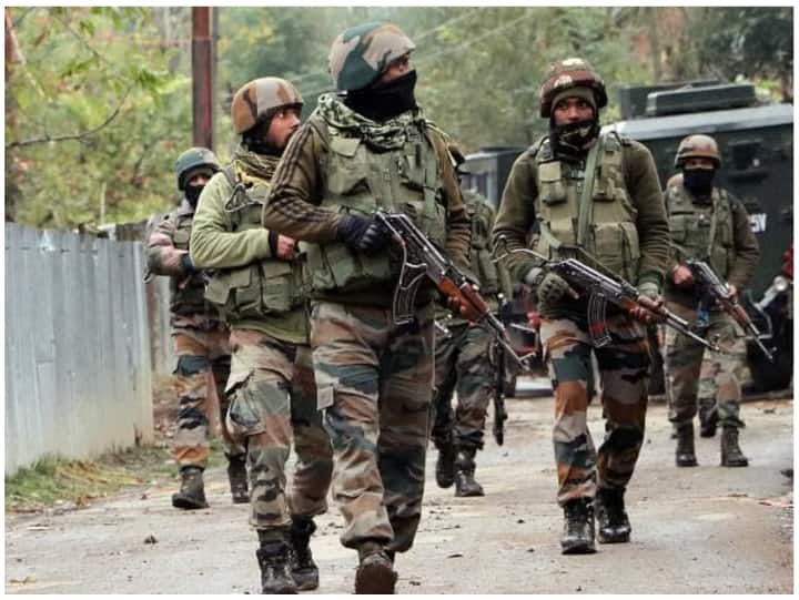 Indian Army has claimed that it is ready to carry out any order from the government to take back Pakistan Occupied Jammu and Kashmir ann Jammu & Kashmir: 'ऑर्डर को पूरा करने के लिए तैयार हैं'- PoK पर बोली सेना, आतंकियों के लॉन्च पैड पर भी दिया बयान