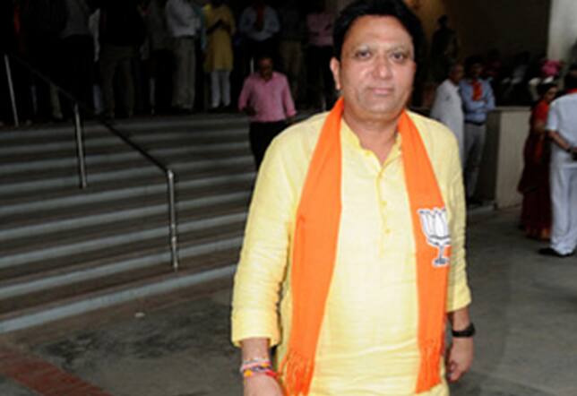 2017 में कांग्रेस से भाजपा में बलवंत सिंह राजपूत ने स्विच किया. बीजेपी ने इन्हें सिद्धपुर सिट से टिकट दिया है. इनके पास कुल 447 करोड़ रुपये की संपत्ति है.