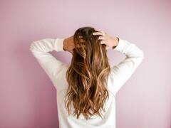 Dandruff Treatment: हिवाळ्यात कोंड्यावर सापडला रामबाण उपाय, कोंडा काही मिनिटांत निघून जाईल!