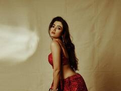 Rashmika Mandanna : ये लाल इश्क... 'नॅशनल क्रश' रश्मिकाचा देसी अंदाज!