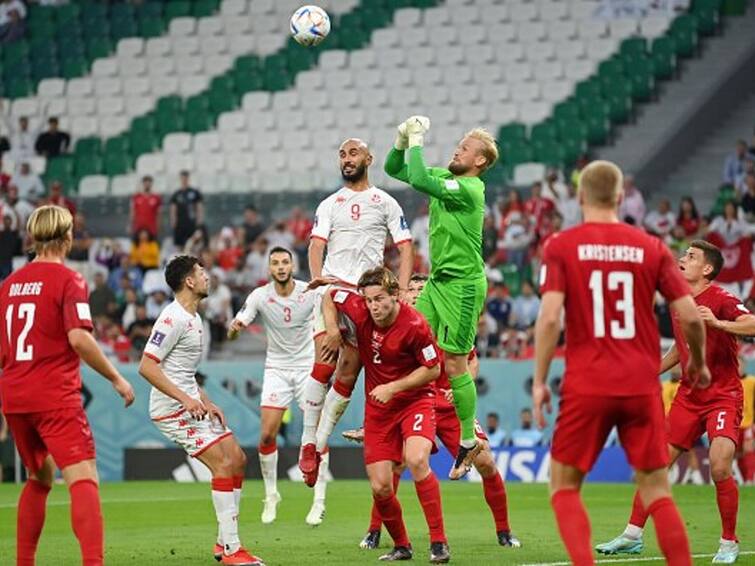 FIFA WC 2022 Qatar TUN DEN goalless after Christensen header hits crossbar Education City Stadium FIFA World Cup 2022: மாறி மாறி வாய்ப்புகளை தவறவிட்ட டென்மார்க், துனிசியா அணிகள்... டிராவில் முடிந்த ஆட்டம்!