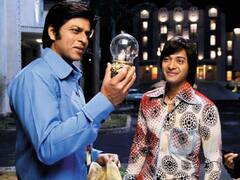 In Pics: रांझणा से लेकर ओम शांति ओम तक, वो फिल्में जिनके डायलॉग आज भी फैंस के सिर चढ़कर बोलते हैं