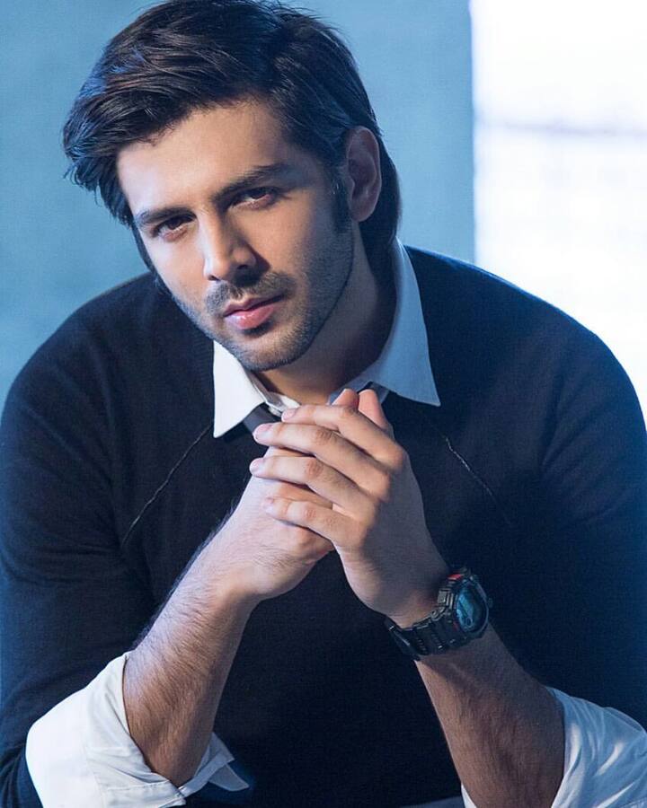 कार्तिक आर्यन का नाम अब तक कई बॉलीवुड एक्ट्रेसेस के साथ जुड़ चुका है जिनमें से ज्यादातर उनकी को-स्टार्स थीं. हालांकि कभी भी कार्तिक ने अपने रिलेशन्स को स्वीकार नहीं किया.