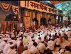 In pics : याची देही, याची डोळा! टाळ-मृदुंगाच्या गजरात संजीवन समाधी सोहळ्याला सुरुवात