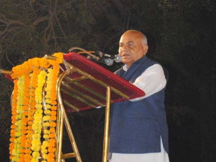 MP News: एमपी कैबिनेट बैठक अचानक हुई कैंसल, किसान आंदोलन और डॉक्टर्स की मांग को लेकर विपक्ष ने लगाए आरोप MP Govind Singh cabinet meeting canceled Opposition made allegations regarding farmer movement ann MP News: एमपी कैबिनेट बैठक अचानक हुई कैंसल, किसान आंदोलन और डॉक्टर्स की मांग को लेकर विपक्ष ने लगाए आरोप