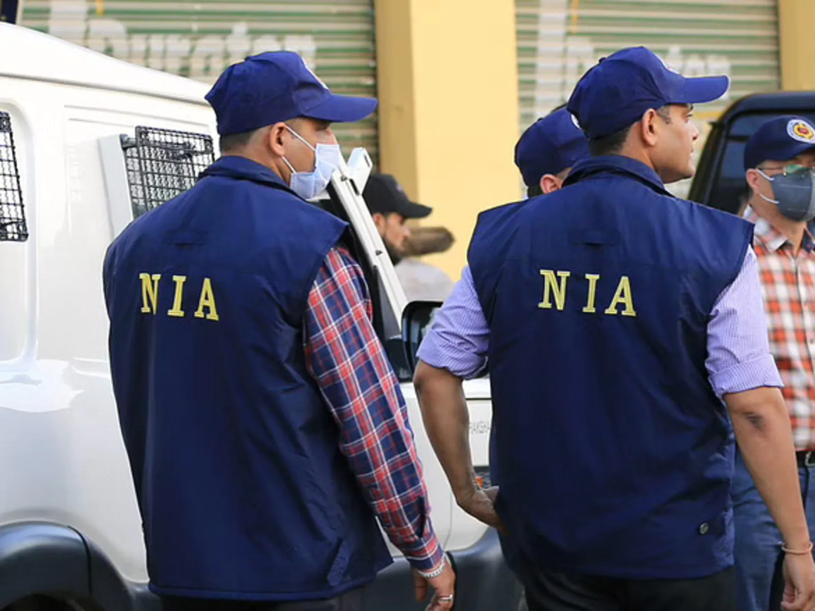 NIA Arrests Terrorist : पाच लाखांचं बक्षीस असणारा खलिस्तानी दहशतवादी खानपुरियाला अटक, NIA ला मोठं यश NIA Arrests Terrorist : पाच लाखांचं बक्षीस असणारा खलिस्तानी दहशतवादी खानपुरियाला अटक, NIA ला मोठं यश