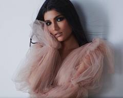 Salman Khan Niece: बेहद स्टाइलिश और खूबसूरत हैं सलमान की भांजी Alizeh Agnihotri, इस फिल्म से करेंगी डेब्यू