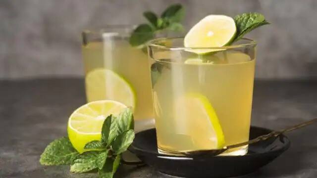 Lemon health benefits lemon is powerhouse of essential nutrition and vitamins Lemon Benefits:વિટામિન્સનું પાવરહાઉસ છે લીંબુ, વેઇટ લોસથી લઇને અનેક રીતે ફાયદાકારક