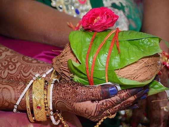 Margashirsha Amavasya 2022: मार्गशीर्ष अमावस्या पर इन बातों का रखें ध्यान, नहीं तो एक के बाद एक आएंगी मुसीबतें Margashirsha Amavasya 2022: मार्गशीर्ष अमावस्या पर इन बातों का रखें ध्यान, नहीं तो एक के बाद एक आएंगी मुसीबतें