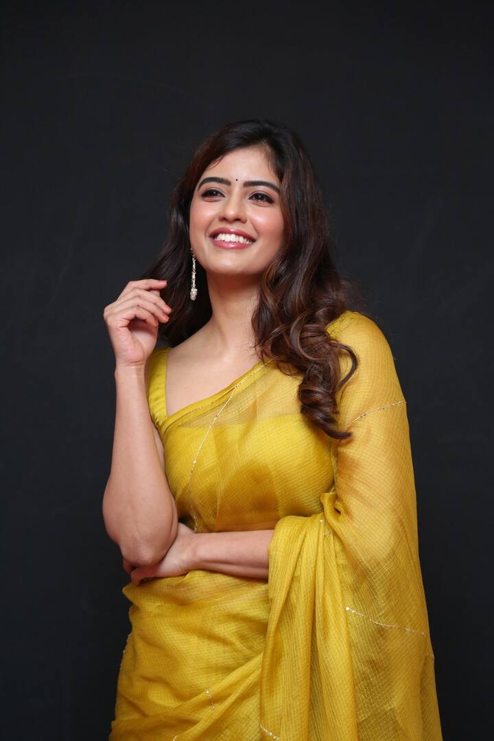 ఆ తర్వాత ‘30 రోజుల్లో ప్రేమించటం ఎలా?’ సినిమాలో నటించింది.