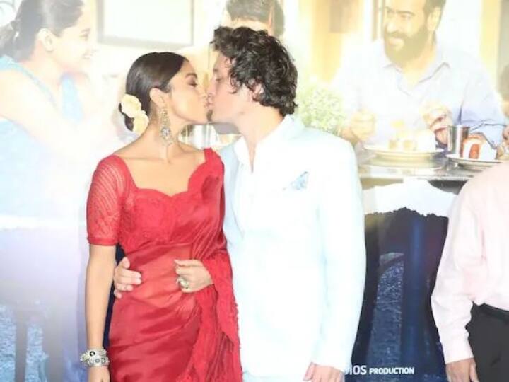 Shriya Saran was trolled for kissing her husband Andrei Koscheev in Drishyam 2 screening now actress give reply to trolls पति को पब्लिकली किस कर ट्रोल हुई थीं Shriya Saran, अब बोलीं-'ट्रोल्स का काम है लिखना और मेरा काम है बचना'