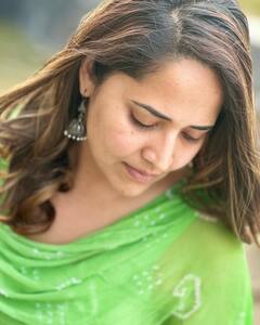 Anasuya Bharadwaj: మేకప్ లేకుండా మెరిసిపోతున్న అనసూయ