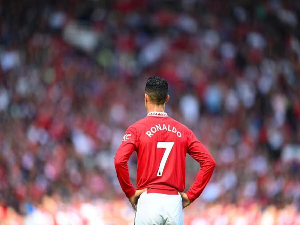 Ronaldo: மான்செஸ்டர் யுனைட்டடிலிருந்து ரொனால்டோ விலகல்..! ரசிகர்கள் அதிர்ச்சி..! நடந்தது என்ன..?