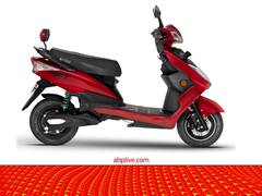 Electric Scooters: इन जबरदस्त पावर रेंज वाले स्कूटर्स में मिलते हैं खास फीचर, देखें डिटेल्स