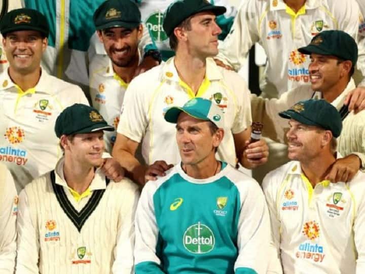 Former Australia coach Justin Langer says some players were cowards Justin Langer: पूर्व ऑस्ट्रेलियाई कोच ने निकाली मन की भड़ास, टीम के कुछ खिलाड़ियों को बताया 'कायर'