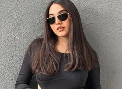 ਗਲੈਮਰ 'ਚ ਉਰਫੀ ਜਾਵੇਦ ਤੋਂ ਘੱਟ ਨਹੀਂ ਭੈਣ Asfi Javed , ਫੈਸ਼ਨ 'ਚ ਦਿੰਦੀ ਹੈ ਟੱਕਰ