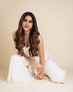 Nabha Natesh Photos: ఇస్మార్ట్‌గా మాయచేస్తోన్న నభా నటేష్