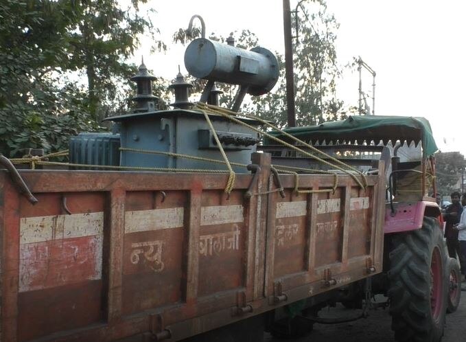 Washim News : वाशिम जिल्ह्यातील रब्बी पीक धोक्यात, निकृष्ट विद्युत रोहित्रामुळं शेतकरी चिंतेत