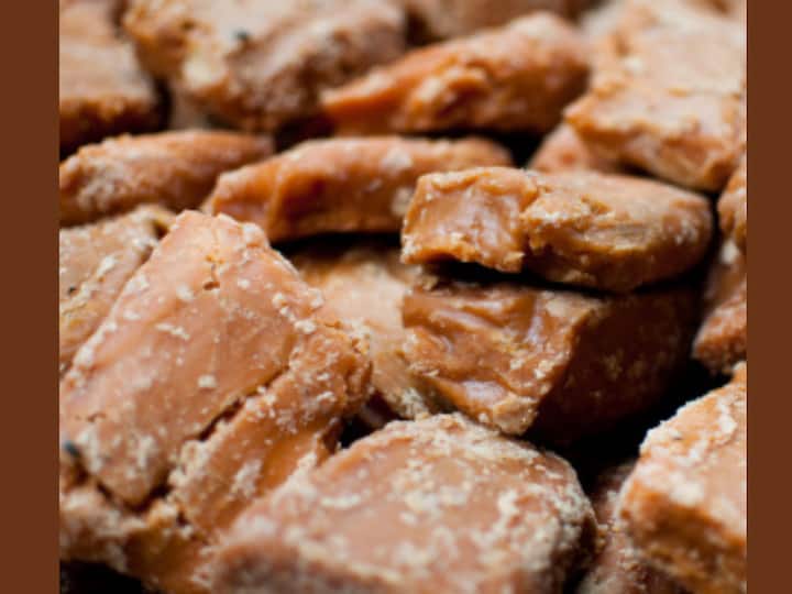 Winter Special Food: Types Of Jaggery And Their Health Benefits Winter Special Food: Types Of Jaggery And Their Health Benefits