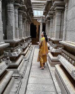 Keerthy Suresh: குடும்பத்துடன் சொந்த ஊரை சுற்றிப் பார்த்த கீர்த்தி சுரேஷ்.. வைரலாகும் போட்டோஸ்!