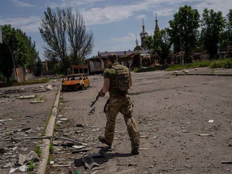 Newborn Killed In Russian Strike On Ukraine's Maternity Ward, Mother Lives Newborn Killed In Russian Strike On Ukraine's Maternity Ward, Mother Lives