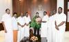EPS Meet TN Governor: தி.மு.க. ஆட்சியில் பேனரில் இப்படி ஒரு ஊழலா? டாஸ்மாக்கிலும் ஊழல்..! ஆளுநரிடம் இபிஎஸ் பரபரப்பு புகார்..!