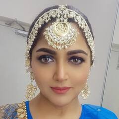 Khushbu Sundar : அழகே அழகே... நடிகை குஷ்புவின் லேட்டஸ்ட் புகைப்படங்கள்!