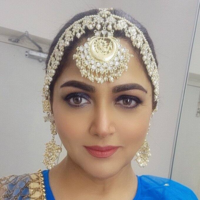 காட்டு மரமா வளர்ந்த இவனும் ஏத்தி வச்ச மெழுகானேன் !