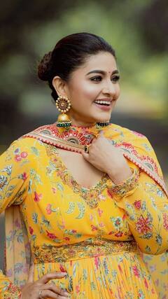 கனவா நிஜமா..சினேகாவை பார்த்த குஷியில் புகைப்படங்களை பதிவிட்ட சின்னத்திரை நடிகை!