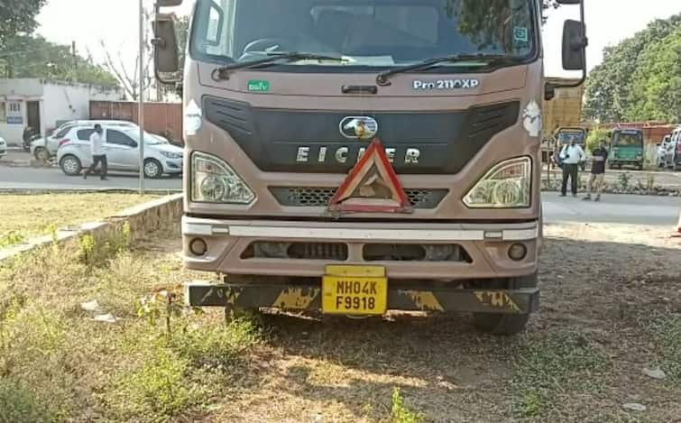 Accident on Karajan National Highway, one woman dead Vadodara: કરજણ નેશનલ હાઇવે પર ટ્રકે એક્ટિવાને ટક્કર મારી, મહિલાનું ઘટના સ્થળે જ મોત