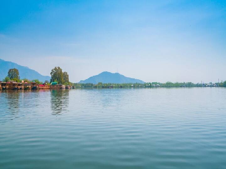 Kerala To Himachal Pradesh; Top 5 Destinations For Your New Year Vacation புத்தாண்டுக்கு ஃபேமிலி ட்ரிப் செல்ல 5 மிஸ் செய்யக்கூடாத இடங்கள்!