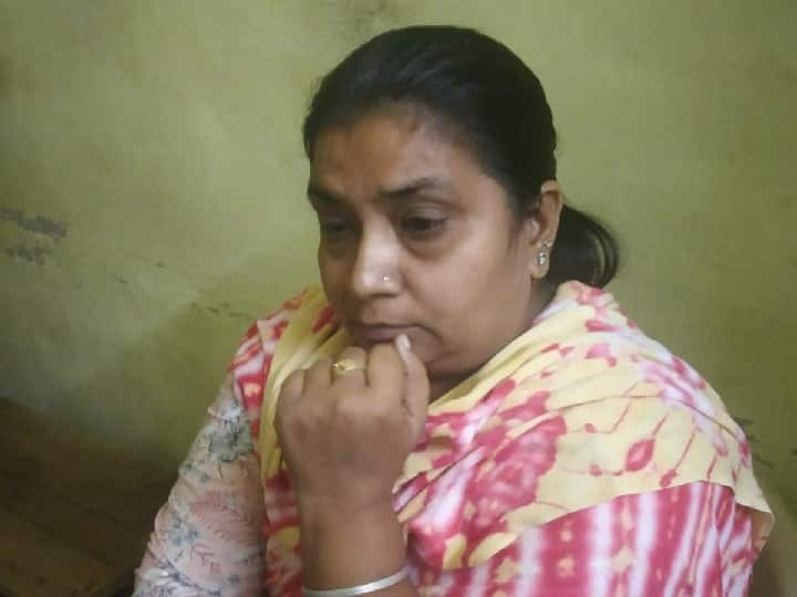 Kota Crime News ACB Action Against patwari and broker of Ramganjmandi Tehsil caught redhanded Taking bribe ANN Kota News: 'भूमि का नामान्तकरण खुलवाना है तो देने होंगे 9 हजार', रंगे हाथों पकड़े गए पटवारी और दलाल