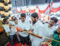 IN PICS: TN BJP Chief Annamalai Inaugurates Tea Stall In Chennai