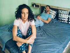 Relationship Tips: પતિ-પત્નીએ સંબંધમાં લાવવી હોય મીઠાશ તો રાત્રે સુતા પહેલા કરો આ કામ