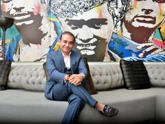 लंदन उच्च न्यायालय पहुंचा भगोड़ा कारोबारी नीरव मोदी, प्रत्यर्पण के आदेश के खिलाफ अपील की मांगी इजाजत