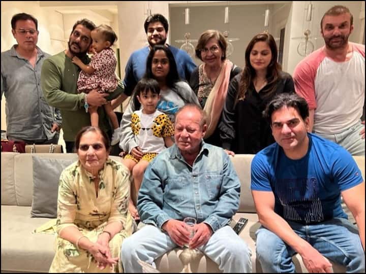 Salman Khan Father Salim Khan birthday know why actor did second marriage to helen Birthday Special Salim Khan: इस वजह से सलीम खान ने की थी हेलेन से दूसरी शादी, वजह जान लग जाएगा शॉक
