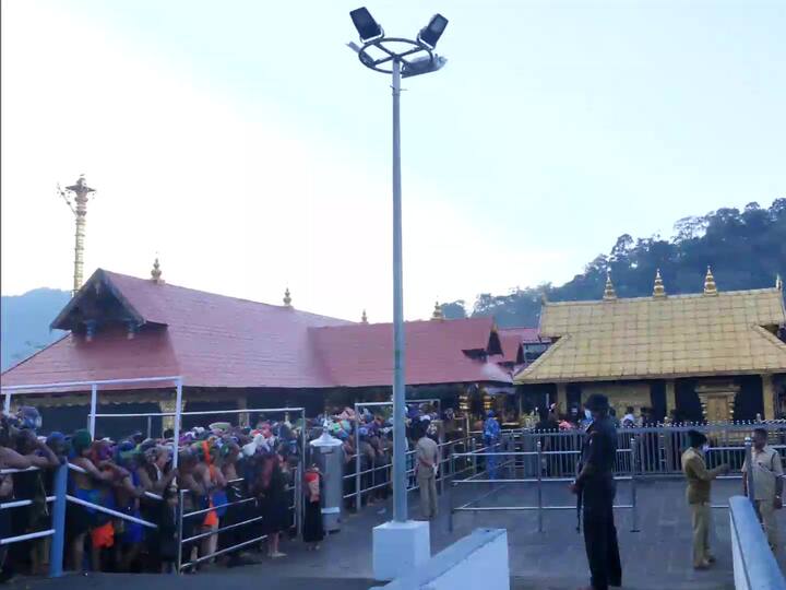 Sabarimala, a prominent hill shrine, is located in Kerala's Pathanamthitta district.