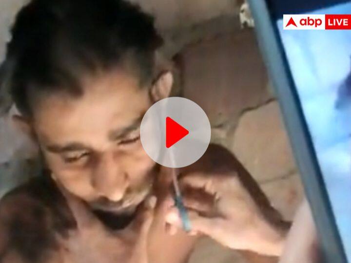 Jodhpur Lover meet his girlfriend house people beat him cut his hair and mustache video viral in Rajasthan ANN Watch:  प्रेमिका के घर जाकर मिलना प्रेमी को पड़ा भारी, लोगों ने बाल और मूंछ काटकर की जमकर पिटाई