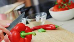 Kitchen Vastu: কীভাবে রান্নাঘরের বাস্তু ঠিক রেখে পরিবারকে ভালো রাখবেন ?