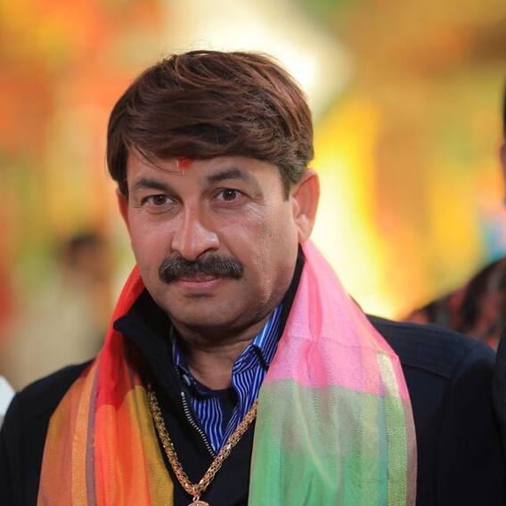 जानें कौन हैं Manoj Tiwari की दूसरी पत्नी सुरभि तिवारी, ग्लैमर वर्ल्ड से है कनेक्शन, फिर भी लाइमलाइट से रहती हैं दूर जानें कौन हैं Manoj Tiwari की दूसरी पत्नी सुरभि तिवारी, ग्लैमर वर्ल्ड से है कनेक्शन, फिर भी लाइमलाइट से रहती हैं दूर
