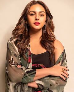 Huma Qureshi : हुमा कुरेशीचा देसी अवतार; पाहा मनमोहक अंदाज!