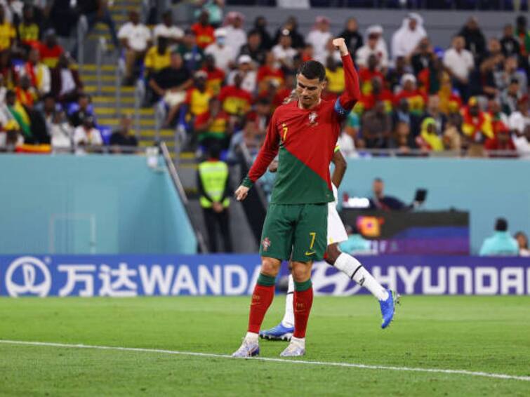 FIFA WC 2022:  Cristiano Ronaldo Becomes First Man To Achieve This Massive Feat In FIFA World Cup FIFA WC 2022: પાંચ વર્લ્ડકપમાં ગોલ કરનાર પ્રથમ ખેલાડી બન્યો ક્રિસ્ટિયાનો રોનાલ્ડો, આવો રહ્યો રેકોર્ડ